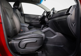 Подержанный автомобиль Hyundai Tucson 2020 года (25 фото)