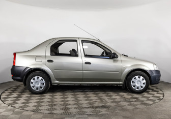 Подержанный автомобиль Renault Logan Sedan 2011 года (4 фото)