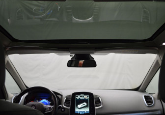 Подержанный автомобиль Renault Espace 2016 года (15 фото)