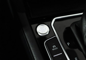 Подержанный автомобиль Volkswagen Passat Wagon 2020 года (22 фото)