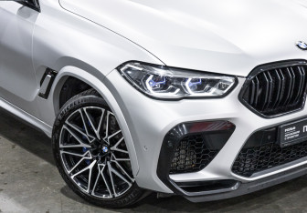 Подержанный автомобиль BMW X6 M 2020 года (7 фото)