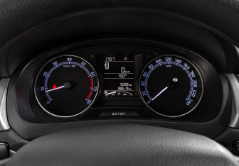 Подержанный автомобиль Skoda Rapid Liftback 2019 года (17 фото)