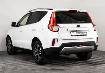 Подержанный автомобиль Geely Emgrand X7 2019 года (7 фото)