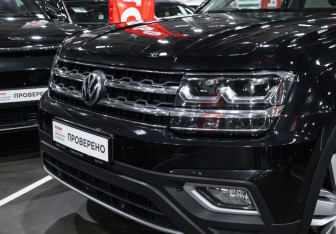Подержанный автомобиль Volkswagen Teramont 2019 года (2 фото)