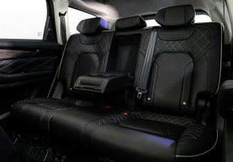 Подержанный автомобиль Exeed VX 2022 года (29 фото)