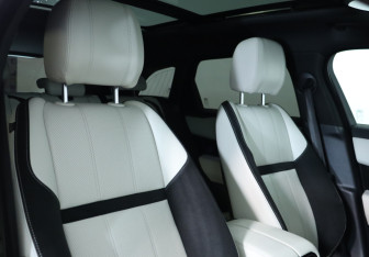 Подержанный автомобиль Land Rover Range Rover Velar 2018 года (11 фото)