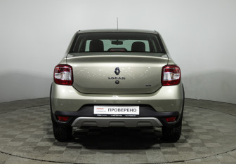 Подержанный автомобиль Renault Logan Sedan 2022 года (6 фото)