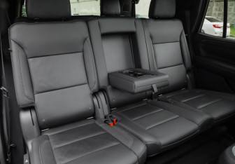 Подержанный автомобиль Chevrolet Tahoe 2021 года (33 фото)