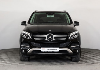 Подержанный автомобиль Mercedes-Benz GLE 2016 года (3 фото)