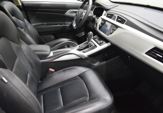 Подержанный автомобиль Geely Atlas 2021 года (12 фото)