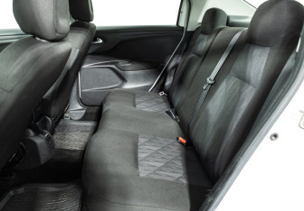 Подержанный автомобиль Citroen C-Elysee 2013 года (10 фото)