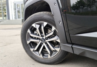 Подержанный автомобиль Haval H7 2025 года (7 фото)