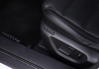 Подержанный автомобиль Mazda 6 Sedan 2016 года (22 фото)