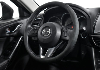Подержанный автомобиль Mazda 6 Sedan 2014 года (16 фото)