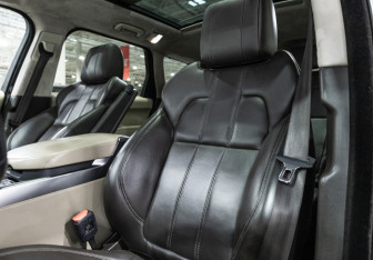 Подержанный автомобиль Land Rover Range Rover Sport 2017 года (19 фото)
