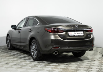 Подержанный автомобиль Mazda 6 Sedan 2020 года (7 фото)