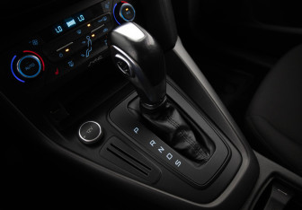 Подержанный автомобиль Ford Focus Sedan 2016 года (10 фото)