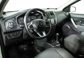 Подержанный автомобиль Renault Logan Sedan 2020 года (11 фото)