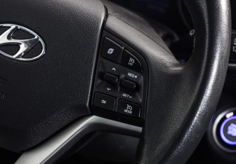 Подержанный автомобиль Hyundai Tucson 2019 года (9 фото)