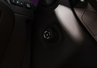 Подержанный автомобиль Lexus ES 2020 года (21 фото)