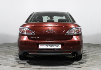 Подержанный автомобиль Mazda 6 Sedan 2010 года (6 фото)