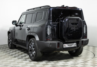 Подержанный автомобиль Jetour T2 2024 года (12 фото)