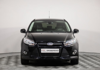 Подержанный автомобиль Ford Focus Hatchback 2013 года (2 фото)