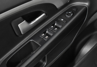 Подержанный автомобиль Kia Ceed Wagon 2010 года (10 фото)