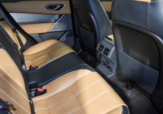 Подержанный автомобиль Land Rover Range Rover Velar 2021 года (13 фото)