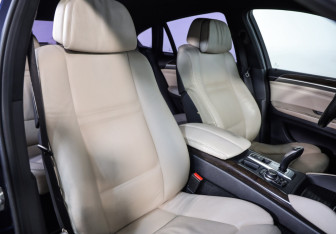 Подержанный автомобиль BMW X6 2014 года (25 фото)
