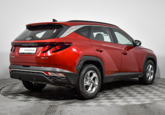 Подержанный автомобиль Hyundai Tucson 2021 года (5 фото)