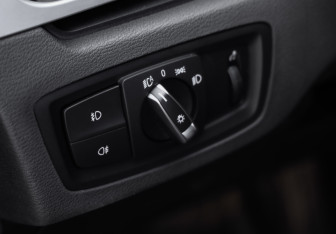 Подержанный автомобиль BMW X1 2019 года (22 фото)