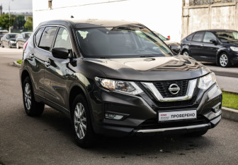 Подержанный автомобиль Nissan X-Trail 2022 года (5 фото)