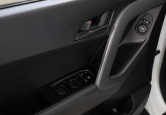 Подержанный автомобиль Hyundai Creta 2019 года (18 фото)