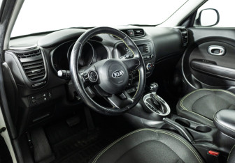 Подержанный автомобиль Kia Soul 2016 года (11 фото)