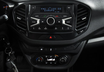 Подержанный автомобиль LADA (ВАЗ) Vesta Sedan 2019 года (13 фото)
