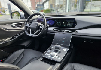 Подержанный автомобиль BAIC X7 2024 года (14 фото)