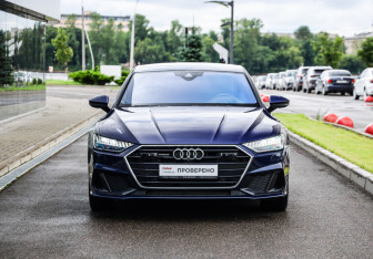 Подержанный автомобиль Audi A7 2019 года (4 фото)