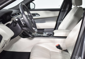 Подержанный автомобиль Land Rover Range Rover Velar 2018 года (10 фото)