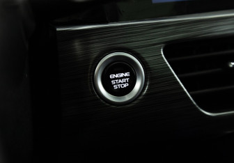 Подержанный автомобиль Geely Tugella 2021 года (16 фото)