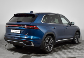 Подержанный автомобиль Geely Monjaro 2024 года (5 фото)