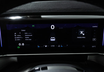 Подержанный автомобиль Geely Atlas 2023 года (12 фото)