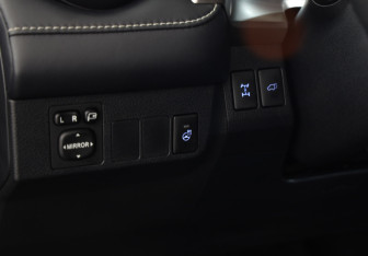 Подержанный автомобиль Toyota RAV4 2019 года (21 фото)