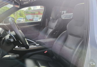 Подержанный автомобиль Geely Tugella 2023 года (19 фото)