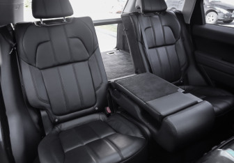 Подержанный автомобиль Land Rover Range Rover Sport 2015 года (28 фото)
