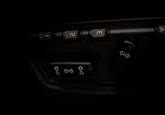 Подержанный автомобиль Volvo XC90 2008 года (20 фото)