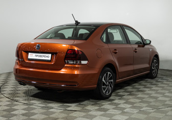 Подержанный автомобиль Volkswagen Polo Sedan 2018 года (5 фото)
