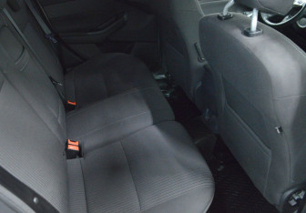 Подержанный автомобиль Ford Focus Wagon 2013 года (13 фото)
