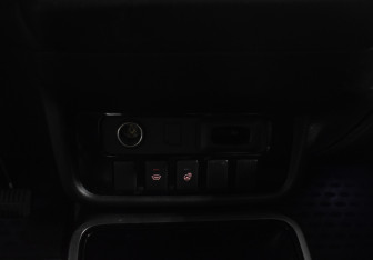 Подержанный автомобиль Mitsubishi Outlander 2017 года (19 фото)