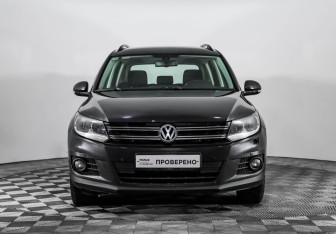 Подержанный автомобиль Volkswagen Tiguan 2014 года (2 фото)